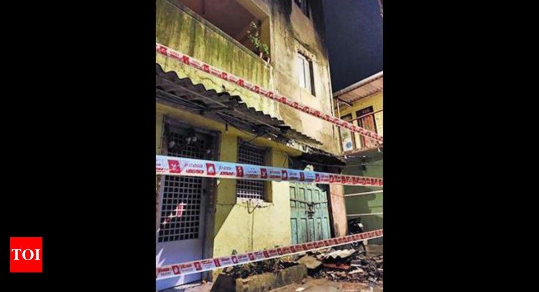 Mumbai: Man, 93, & wife, 87, die in ceiling crash at Mulund