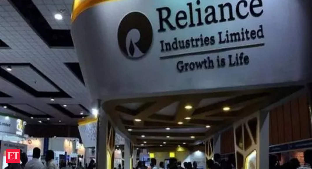 Reliance Industries Gets RBI Nod to Retain Extra $2 Billion from Lenders