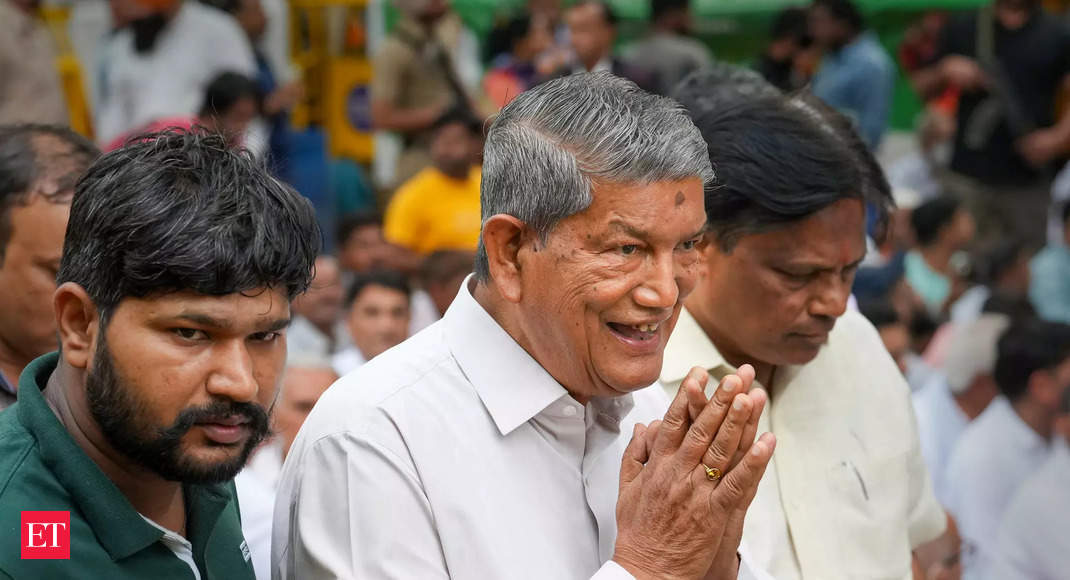 CBI Asks Harish Rawat to Appear Before it in 2016 Sting Video Case