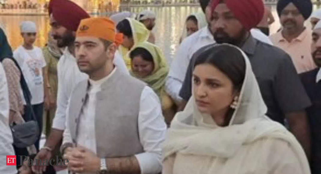 Parineeti Chopra Spotted Praying at the Golden Temple with Fiance Raghav Chadha