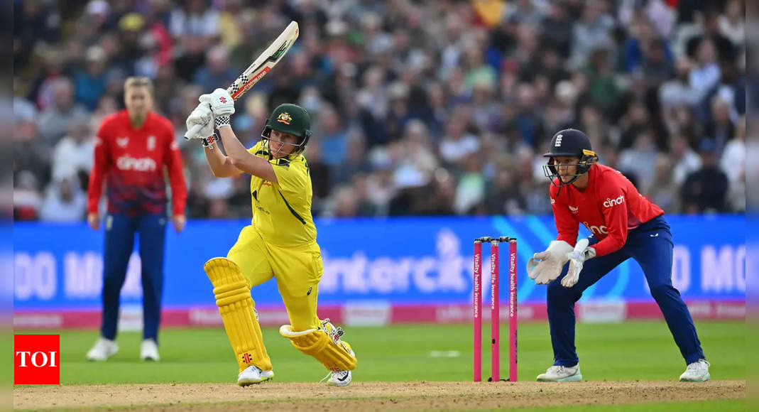 Australia takes control of women’s Ashes with T20 win