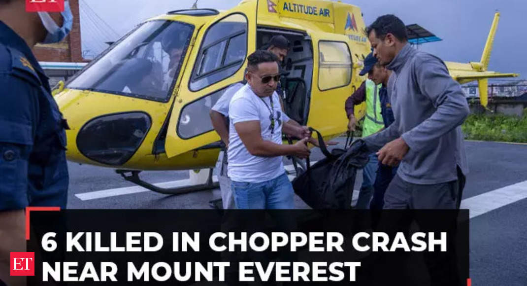 Helicopter Crash Near Mount Everest in Nepal: Five Mexican Tourists and Local Pilot Killed