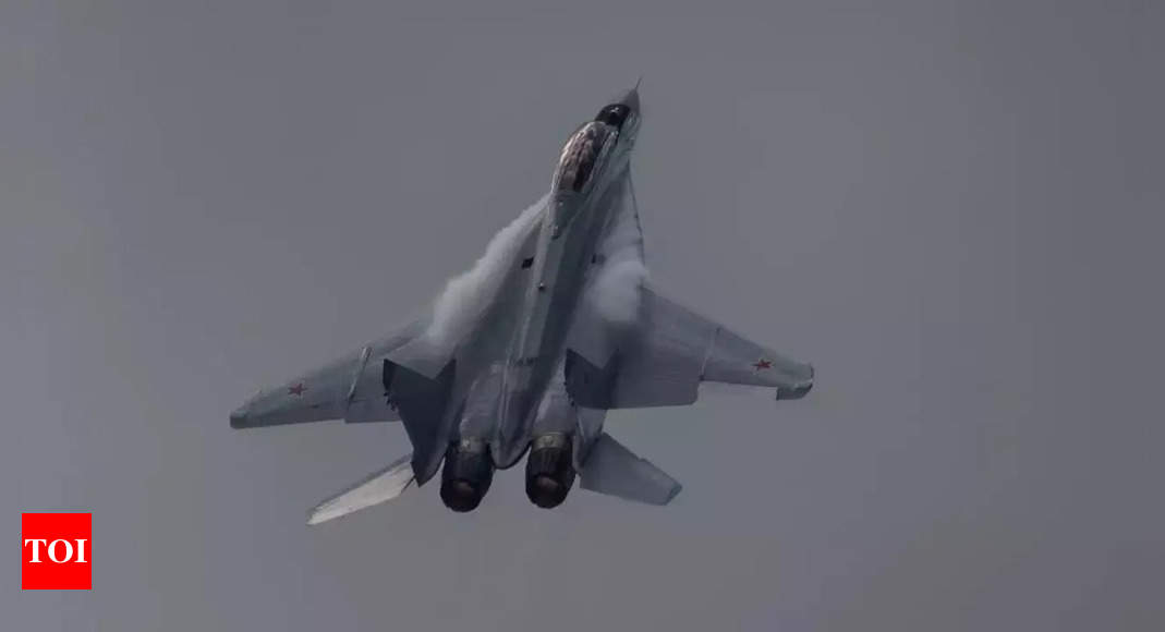 Japan Scrambles Jets to Russian Spy Planes in Sea of Japan, East China Sea