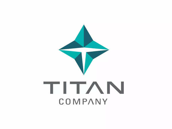 Titan Company Stock Live Updates: Decrease in Share Price, Market Cap at 272,634.69, Last traded price 3074.5