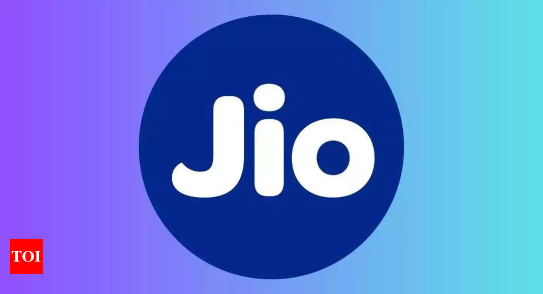 Jio Fin Shares Fall 5%, Hit Lower Circuit for 3rd Day