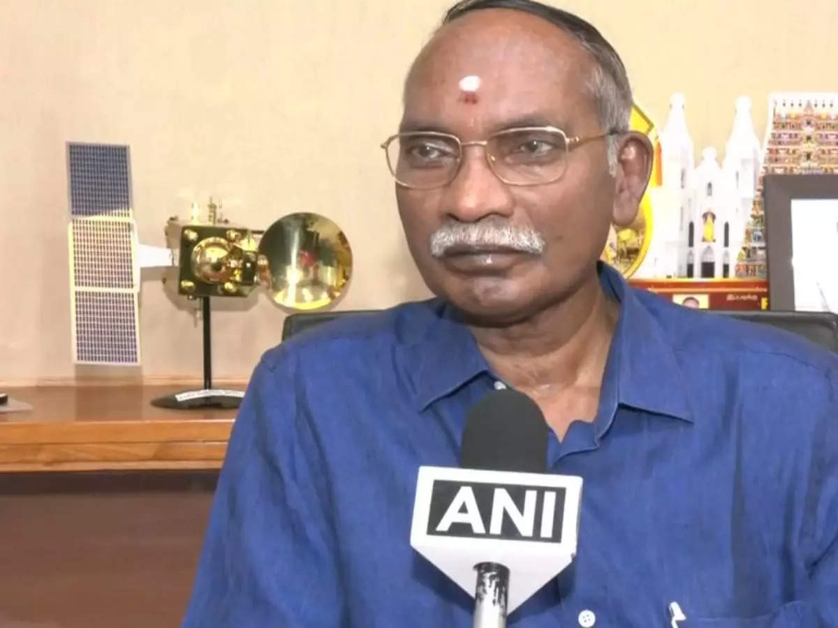 Former ISRO Chief K Sivan Stayed For Long After Chandrayaan Mission Success Moon Landing