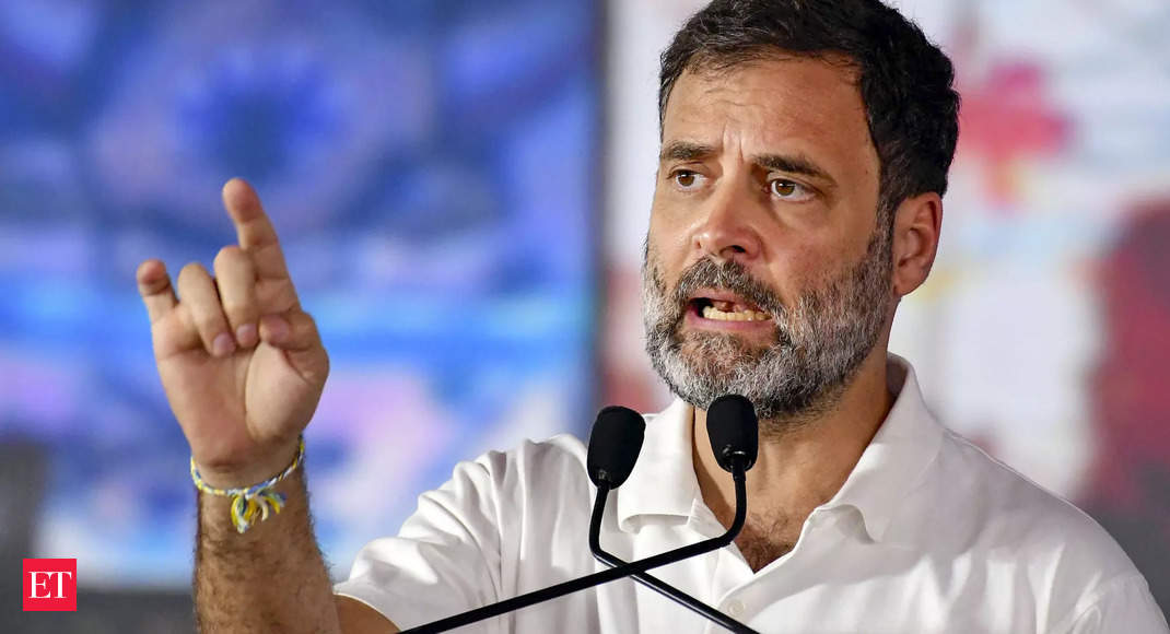 Rahul Gandhi demands thorough investigation in the Adani issue