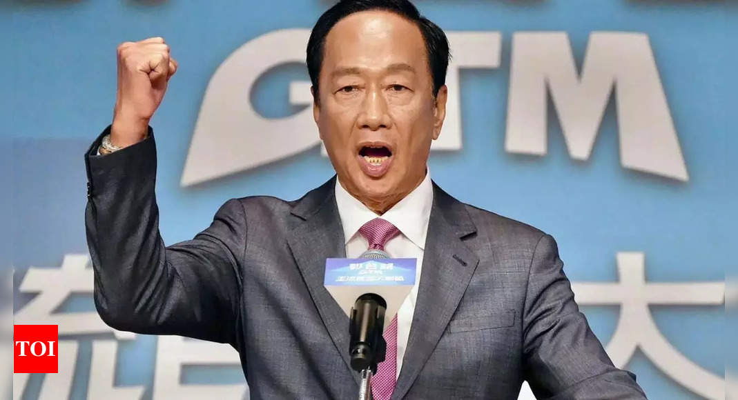 Terry Gou Resigns as Foxconn Board Member to Pursue Taiwan Presidency