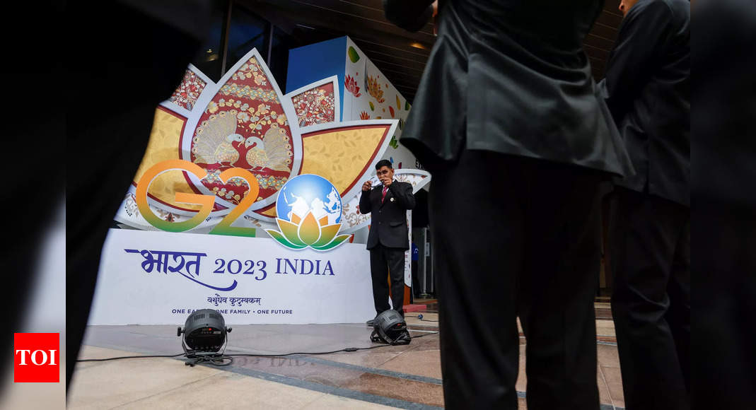 G20 summit concludes as India passes presidency to Brazil