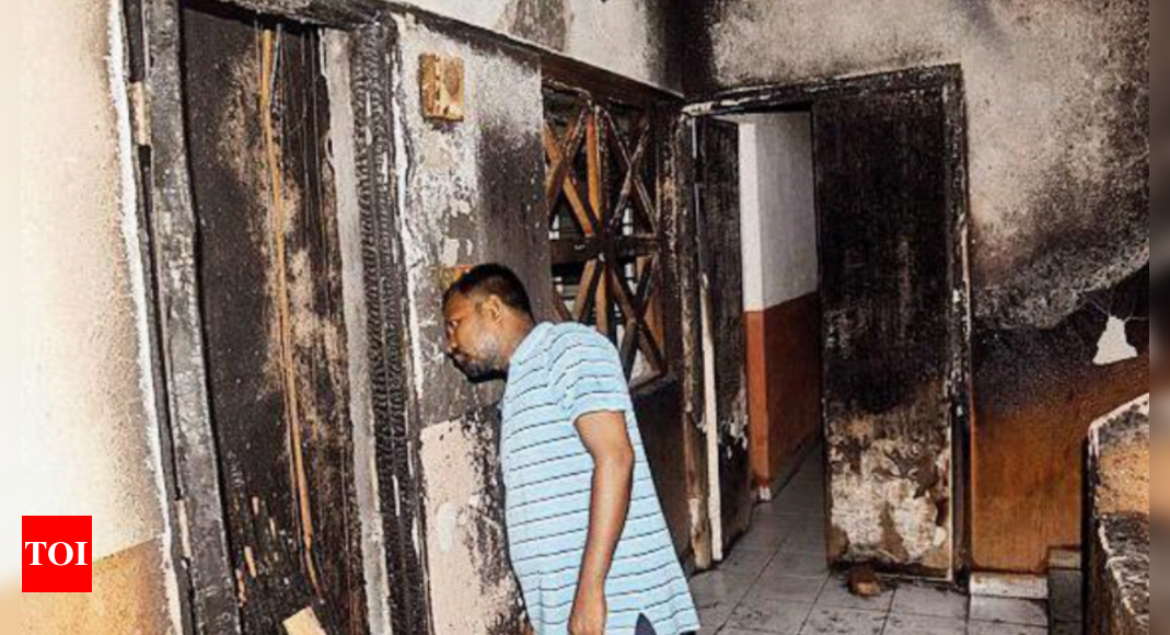 Fire at Kurla SRA building: 50 stranded people rescued