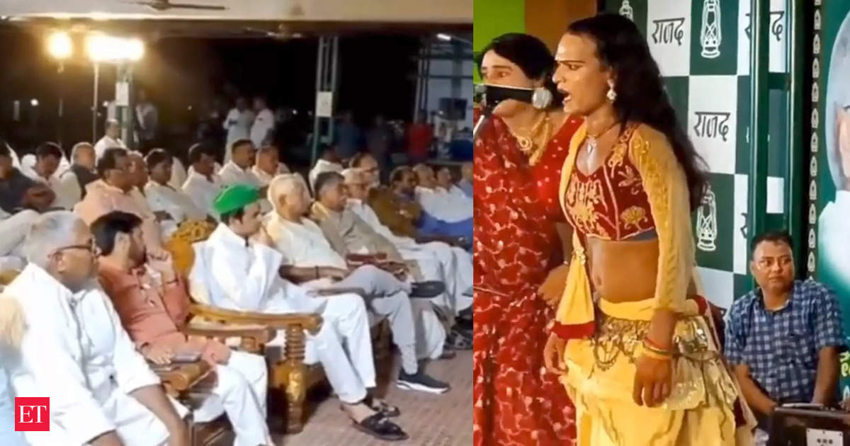 Lalu Prasad Yadav Enjoys Bihar’s Folk Dance ‘Launda Naach’ at Wife’s Residence