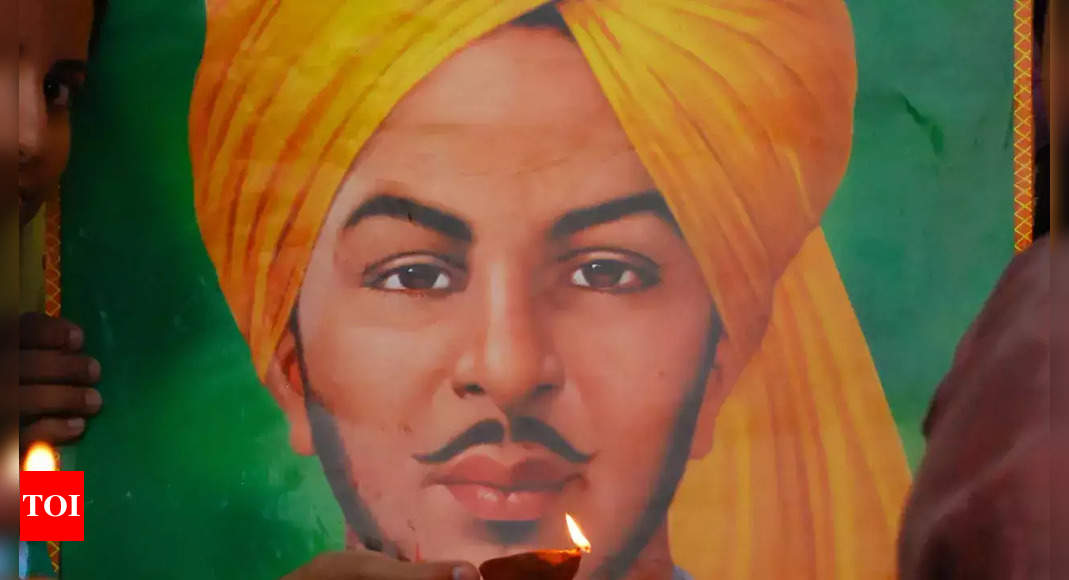 Bhagat Singh Birth Anniversary: 15 Least Known Things About Indian Revolutionary