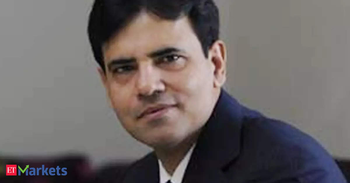 Sharp Revival in IT Stocks Unlikely; Sandip Sabharwal