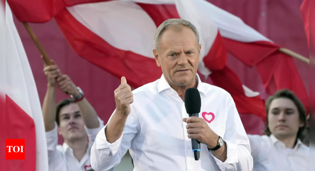 Polish Opposition Leader Donald Tusk Leads March to Boost Chances to Unseat Conservatives in Election