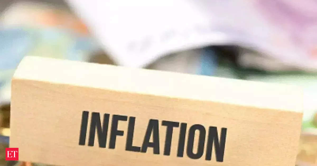 India’s Retail Inflation Likely to Ease by December: Finance Secretary