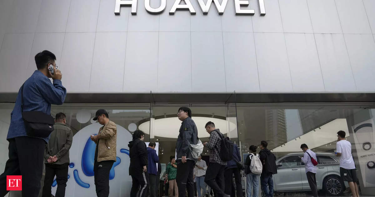 Taiwan to Probe Firms Over Huawei Chip Plants in China