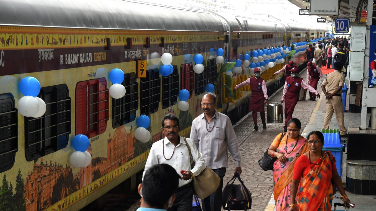 IRCTC to Operate Diwali Ganga Snana Yathirai Bharat Gaurav Train Tour to Coincide with Deepavali Festival