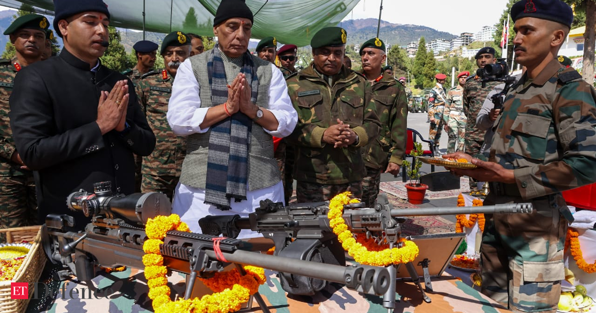 Rajnath Singh celebrates Vijayadashami with troops