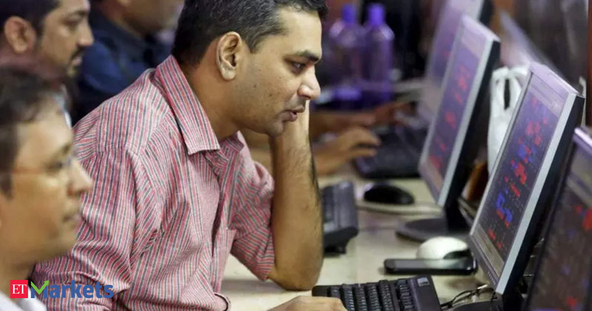 SRF Shares Rise 0.86% as Sensex Climbs