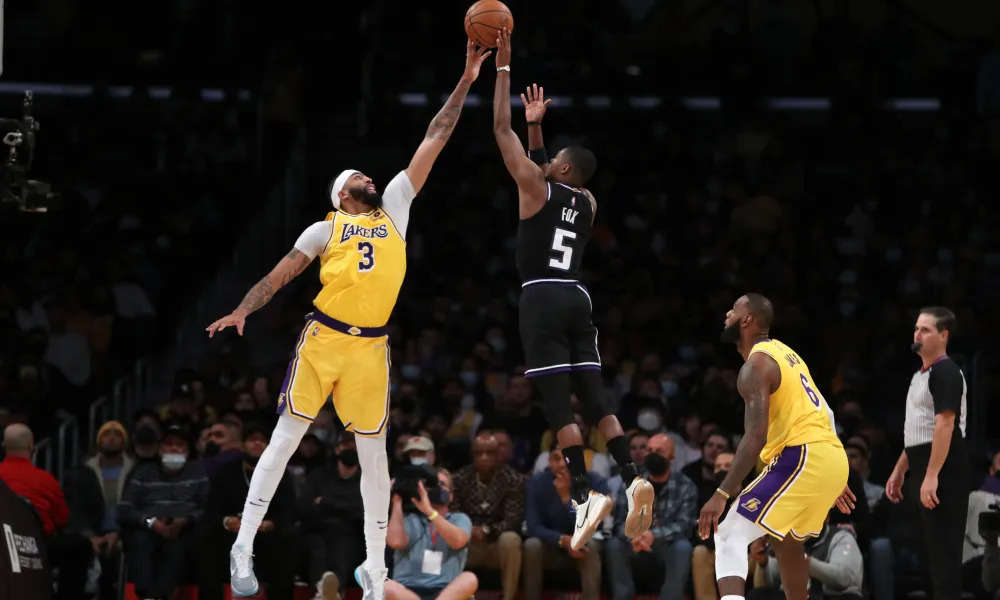 Los Angeles Lakers vs Sacramento Kings: Live Streaming Details and More