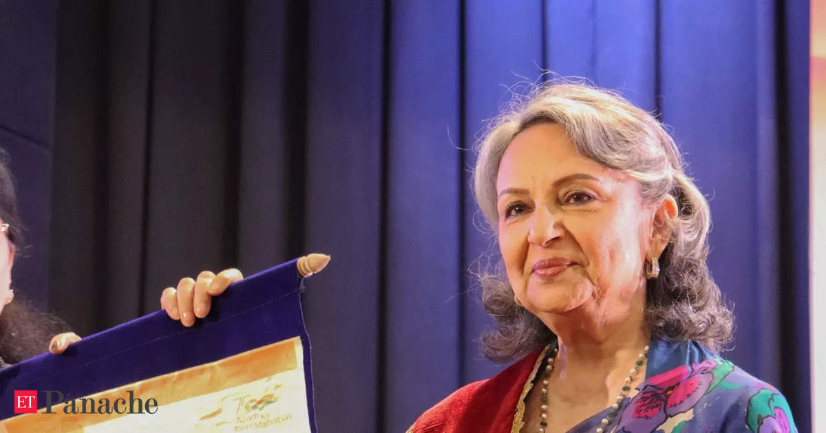 Bollywood Veteran Sharmila Tagore Honored with Imtiaz-e-Jamia Award on University’s 103rd Foundation Day