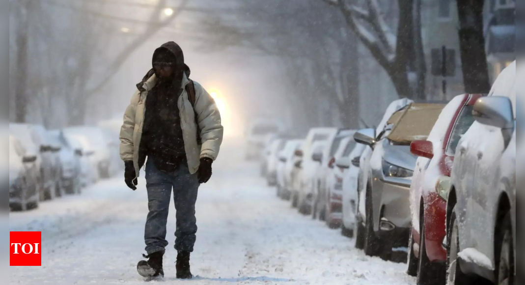 US Temperature Plummets as Arctic Blast Threatens Record Low Chill