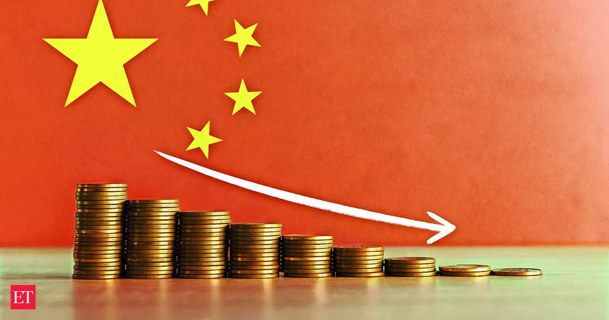 FDI into China Turns Negative for First Time