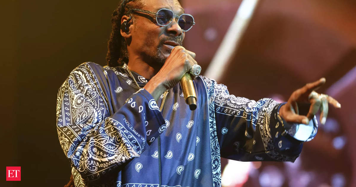 Snoop Dogg Releases Single ‘That’s How We Ballin’ with T-Pain