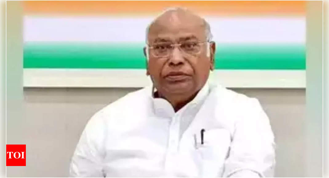 PM’s Caste Stealthily Included in OBC Category, Says Kharge