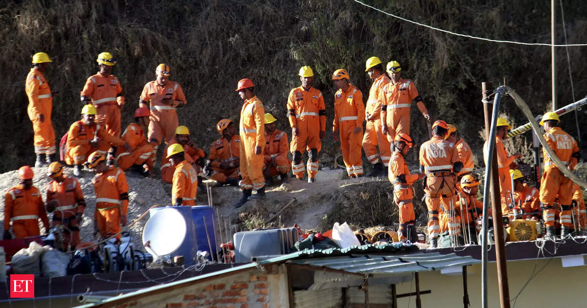 Rescuers Use Hand-held Drills to Free 41 Workers Trapped in Silkyara Tunnel for Over 2 Weeks