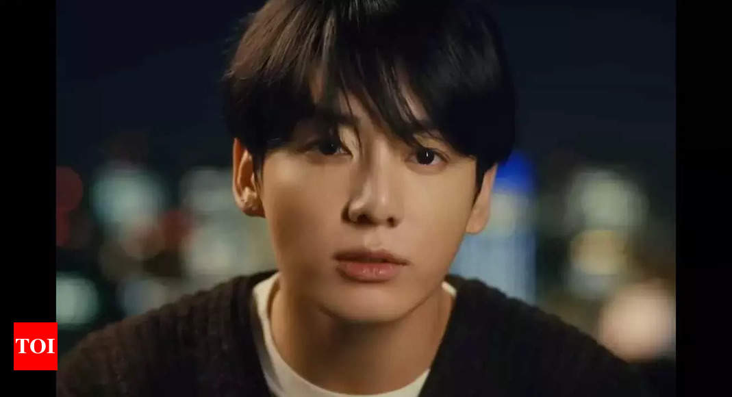 Jungkook Unveils Emotional Visualizer for ‘Hate You’ as a Heartfelt Farewell Gesture Before Enlistment