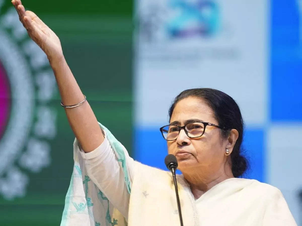 Mamata Banerjee to Meet PM on MGNREGA and Other Dues