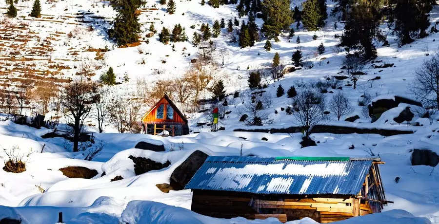 Unforgettable Snowfall Places Near Delhi for Your Weekend Getaway