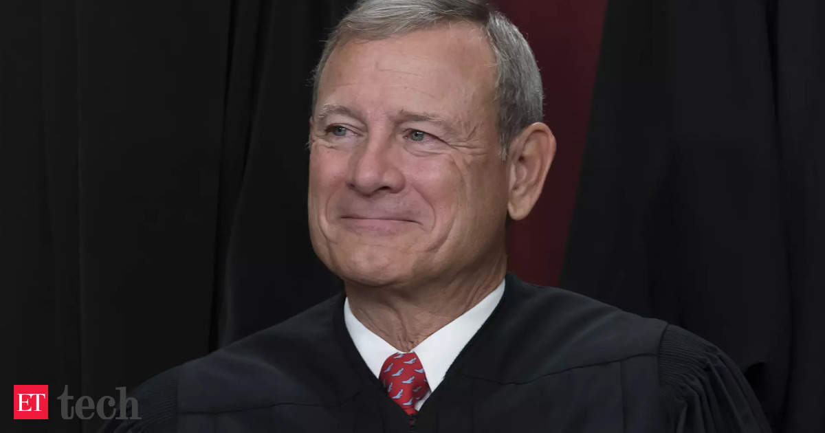 US Chief Justice John Roberts Urges Caution as AI Reshapes Legal Field