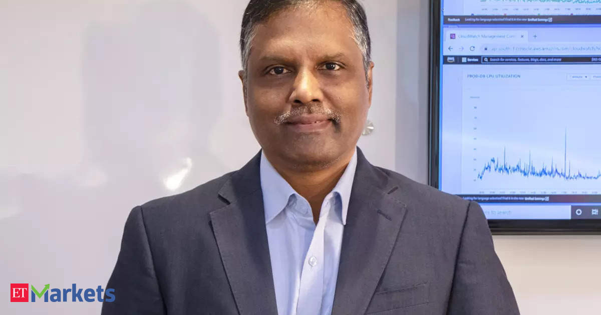 Stick to SIPs for 5-7 years to build wealth: Murugan