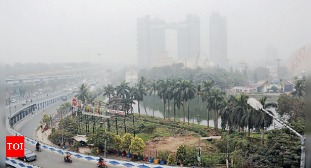 Kolkata Gets Second Rain Spell This Winter, Temperature Gap Falls to 3°C