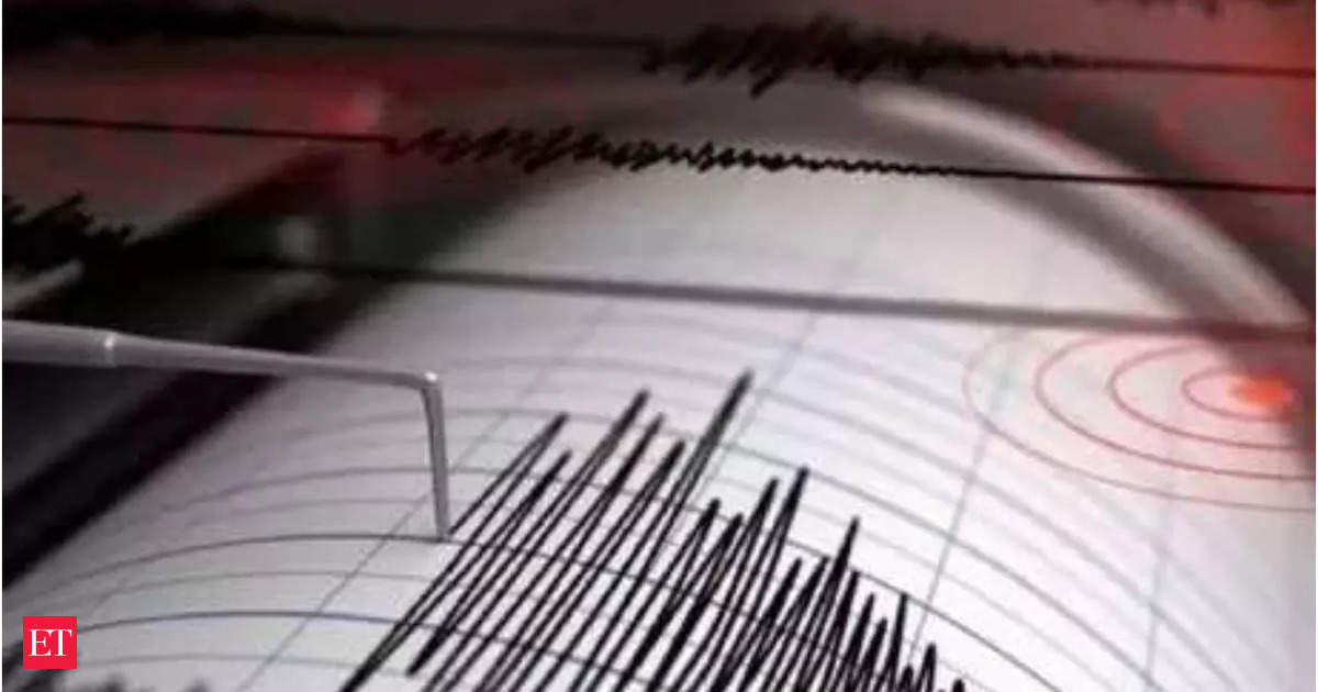 Magnitude 7.2 Quake Jolts China, Tremors Felt in Delhi