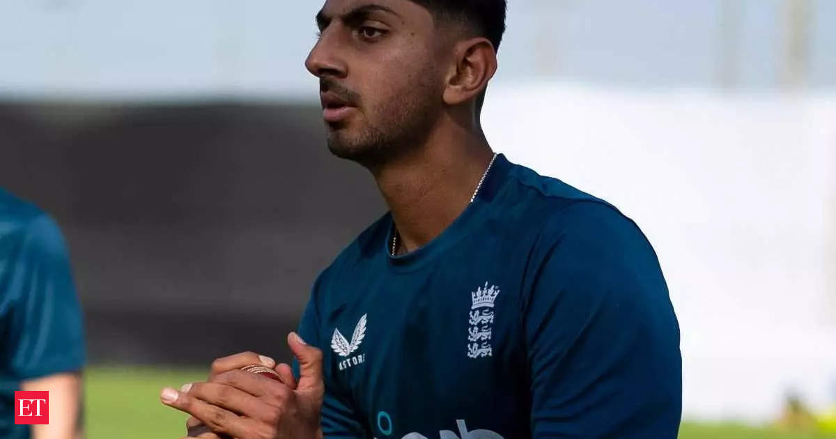 Shoaib Bashir, England off-spinner, granted Indian visa