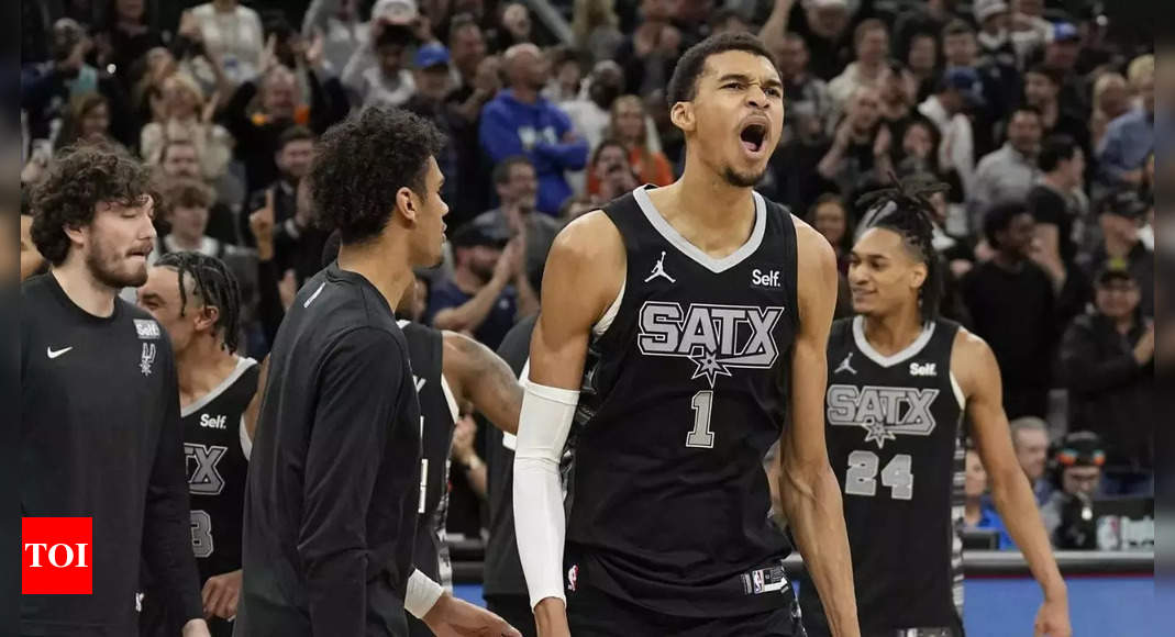 San Antonio Spurs stage epic comeback and secure victory with game-winning free throw