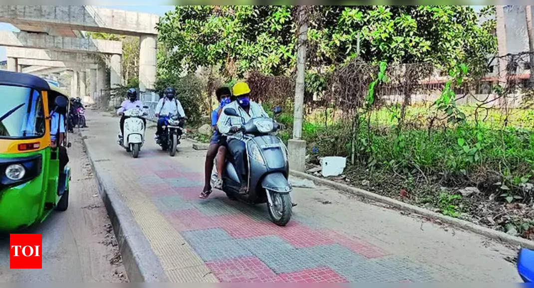 Bengaluru Traffic Police Crack Down on Footpath Riders