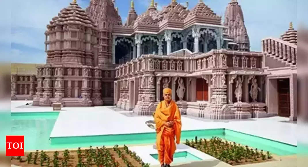 Indian PM Narendra Modi Inaugurates Hindu Temple in Abu Dhabi