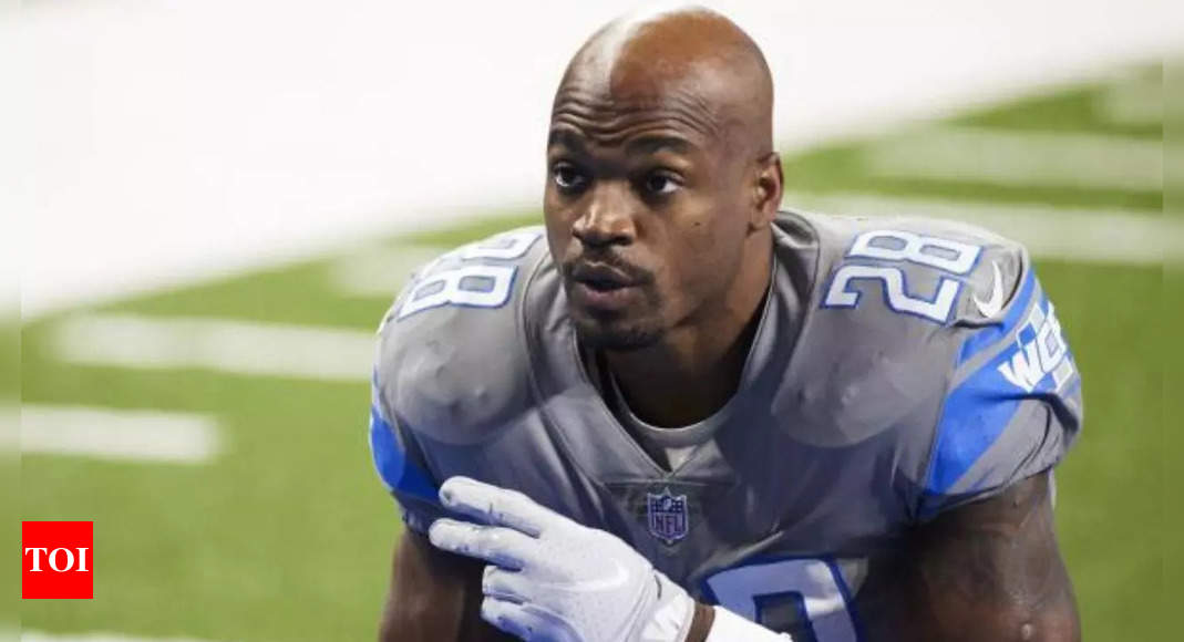 Adrian Peterson Denies Involvement in Sale of NFL MVP Trophy