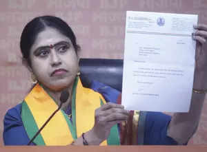 Congress MLA Vijayadharani Joins BJP ahead of Lok Sabha Elections