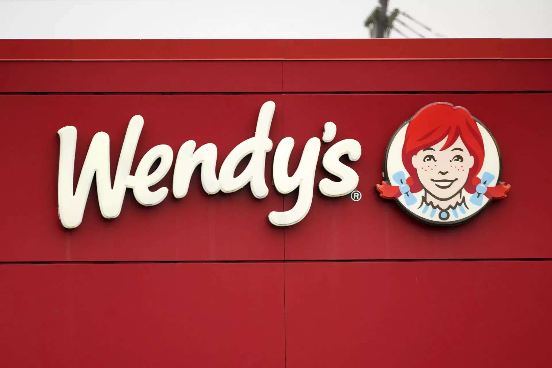 Wendy’s to Implement Uber-Style Dynamic Pricing for Burgers