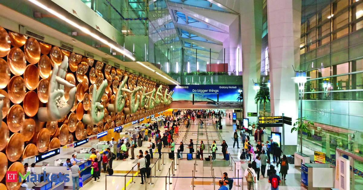 GMR Group’s Delhi Airport in Talks with Bankers for $350 Million Debt Issuance