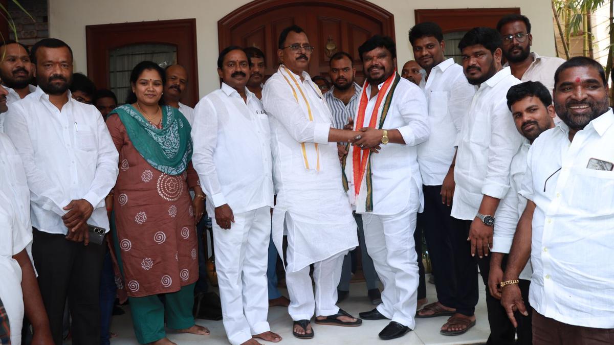 Former BJP leader Satish Madiga joins Congress