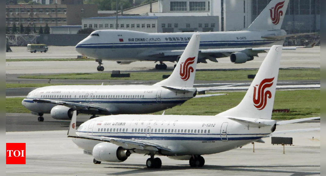 US airlines ask Biden administration to halt approval of additional flights to China