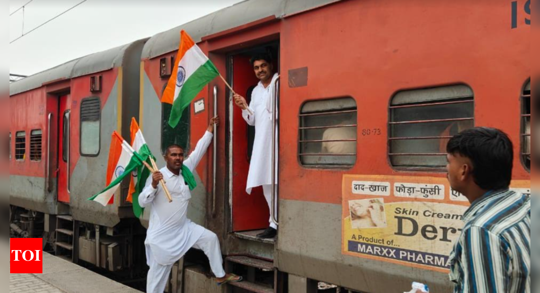 Farmers Meet Congress Leaders in Delhi Against the Claim of Brijendra Singh from Hisar Lok Sabha Seat