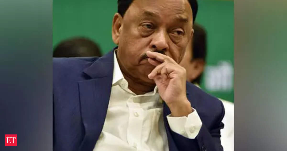 Narayan Rane Calls Raut and Uddhav Mad for Predicting 200 Seats for BJP