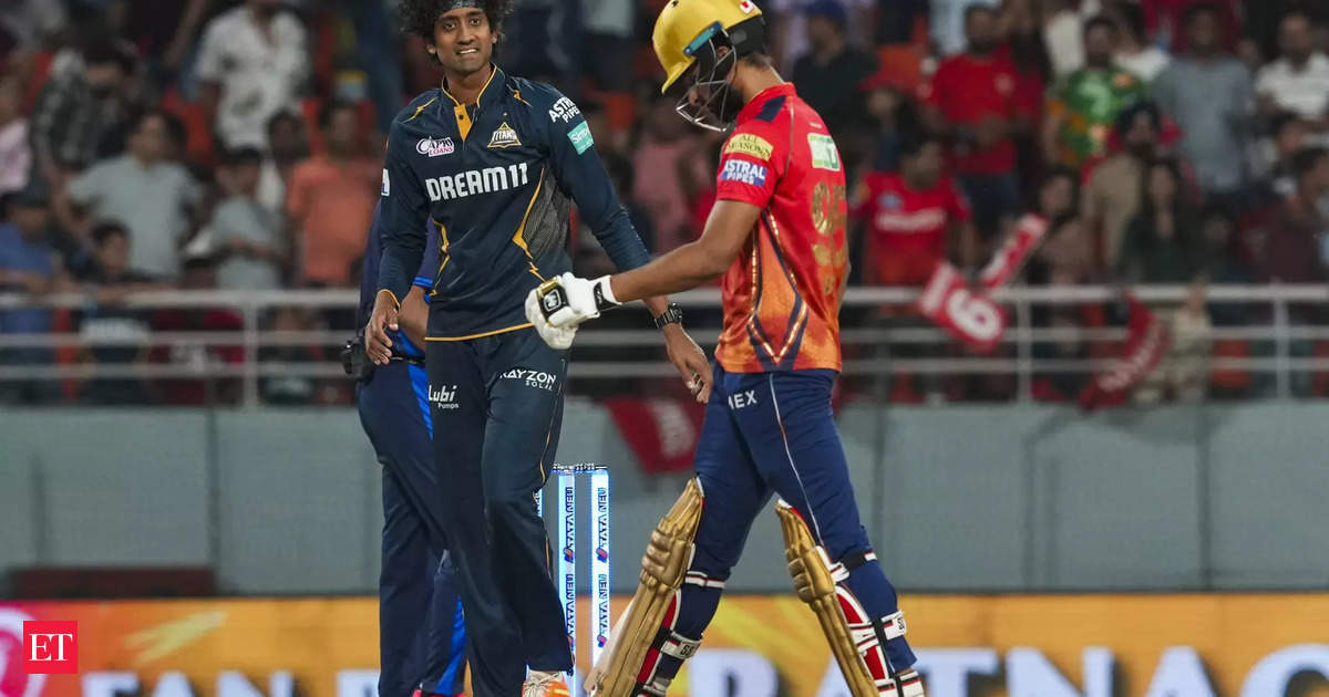 Sai Kishore Stars in Gujarat Titans’ Comfortable Win Over Plummeting Punjab Kings